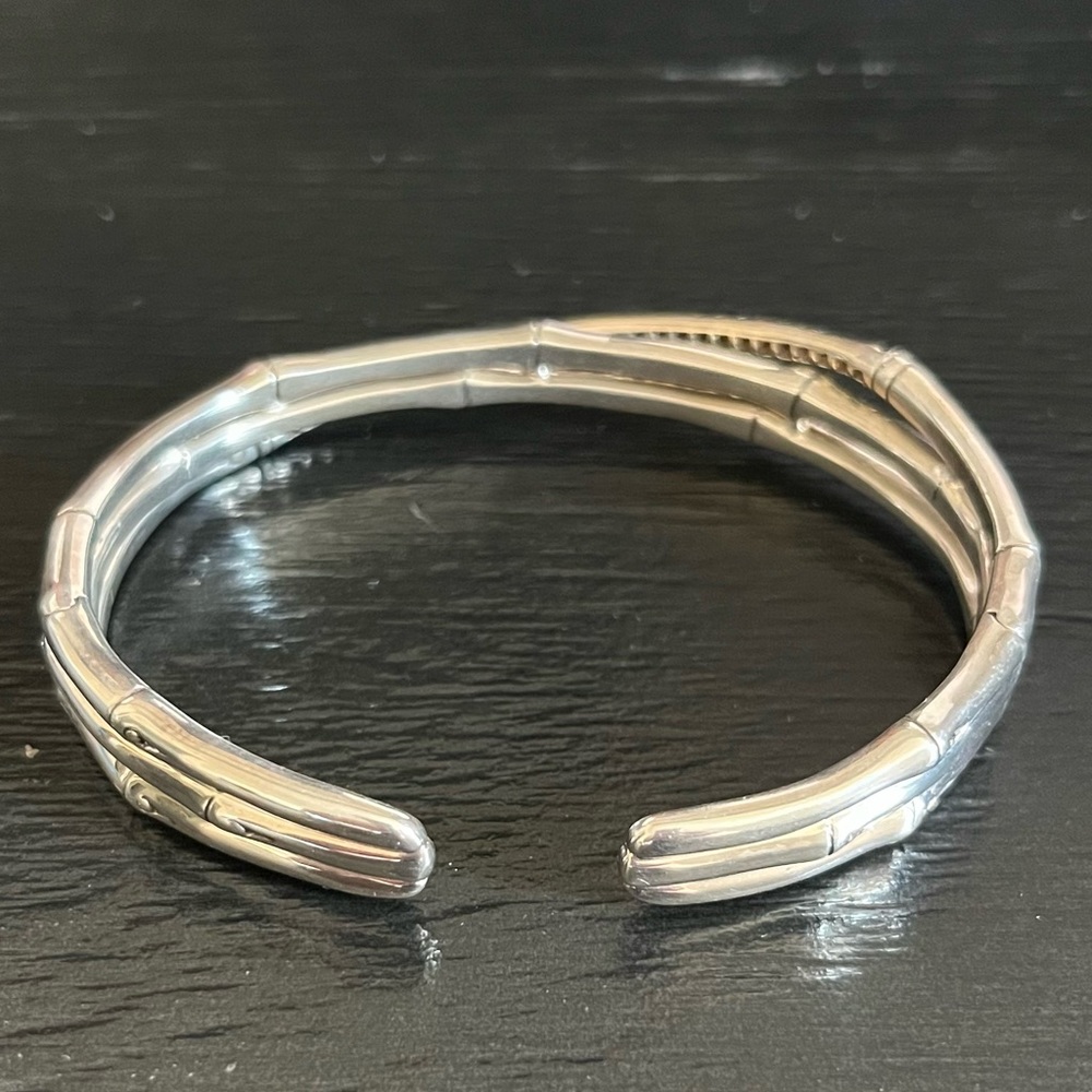 John Hardy Bamboo Sterling Silver and Black Sapphire Bracelet - Picture 8 of 8